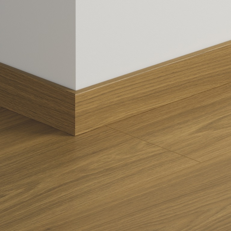 Quickstep Laminate Standard Skirting - 2.4m <span class=