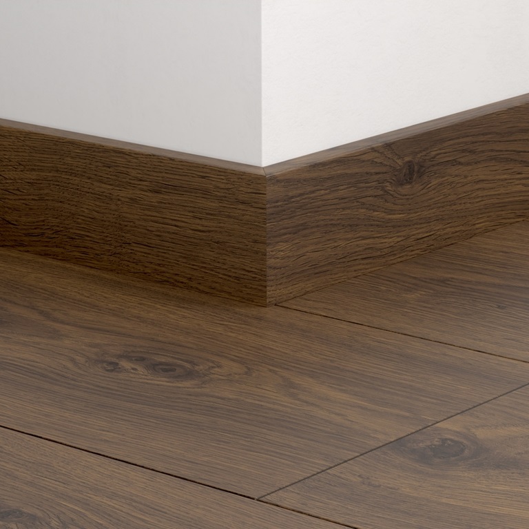 Quickstep Laminate Standard Skirting - 2.4m <span class=