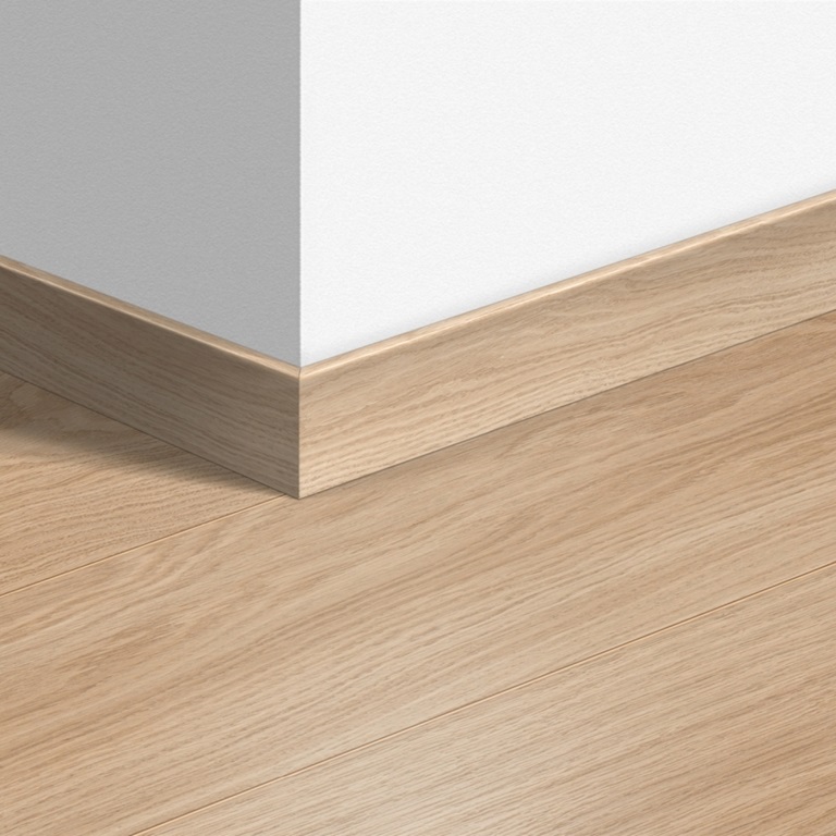 Quickstep Laminate Standard Skirting - 2.4m <span class=