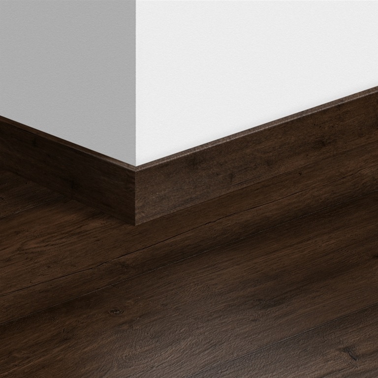 Quickstep Laminate Standard Skirting - 2.4m <span class=