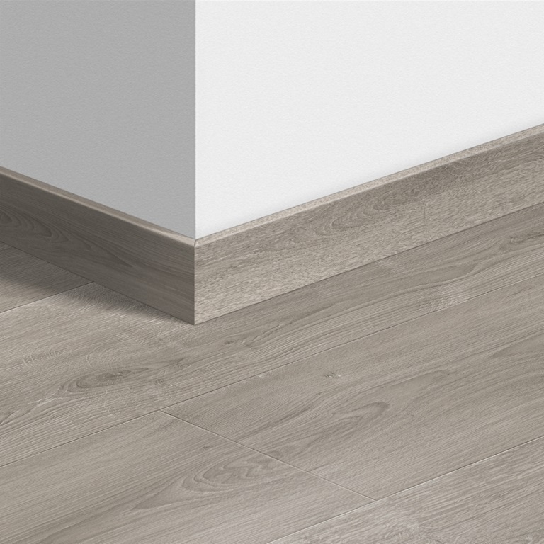 Quickstep Laminate Standard Skirting - 2.4m <span class=