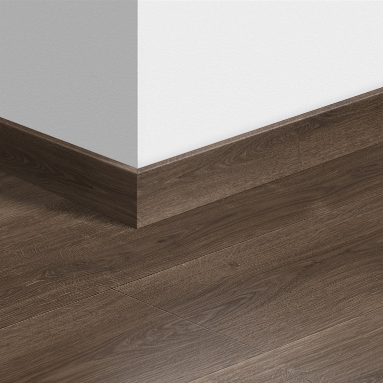 Quickstep Laminate Standard Skirting - 2.4m <span class=