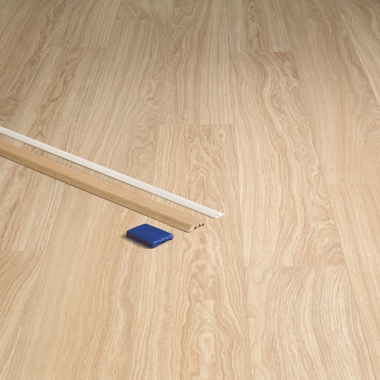 Quickstep Laminate Incizo Door Bar - 2.15m