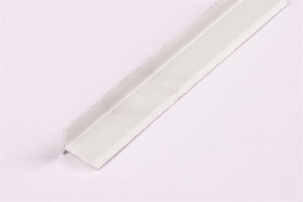 LVT Finishing Strip - Carrara White