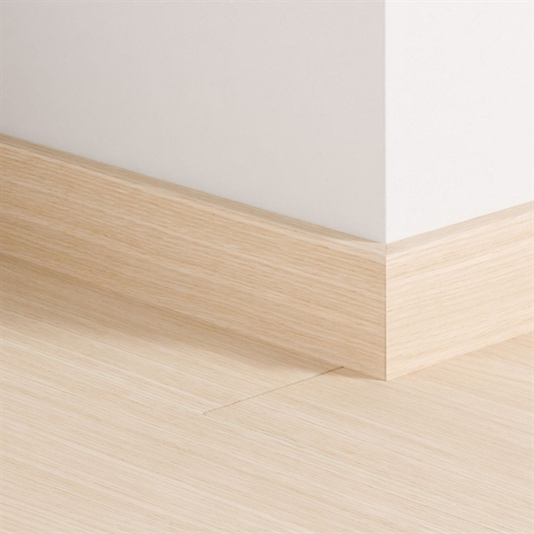 Quickstep Laminate Standard Skirting - 2.4m (Pack of 6)