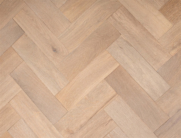 Belvedere Smoked Pearl Oak